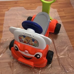 Smoke and pet free toddler playing musical car